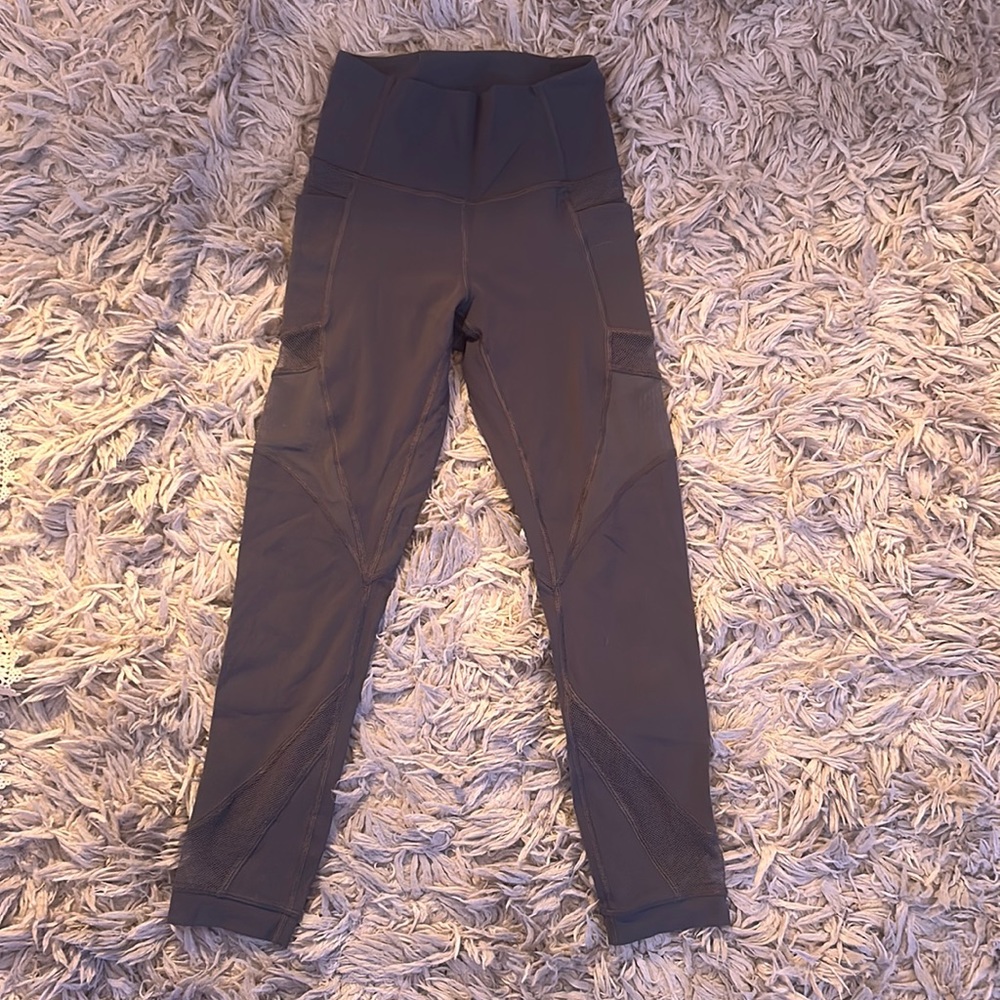 Lulu leggings cropped size 2